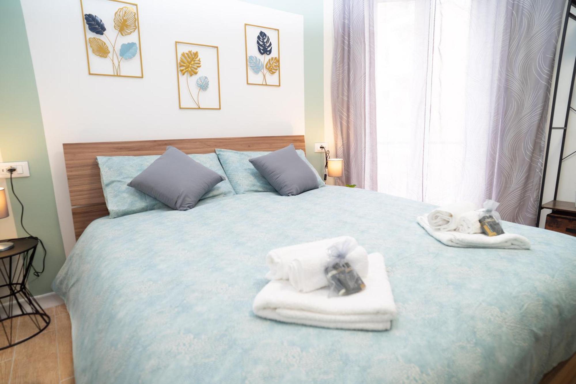 Comfort And Metro 2 Steps Away, Perfect For 3 Guests *