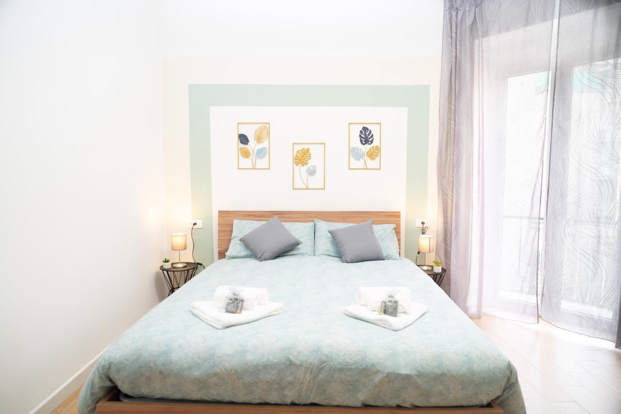 Comfort And Metro 2 Steps Away, Perfect For 3 Guests Rom